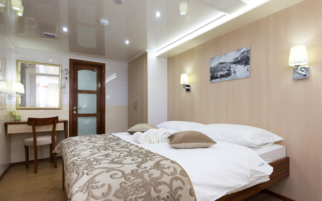 MS Apolon Motoryacht - MS Apolon Motoryacht