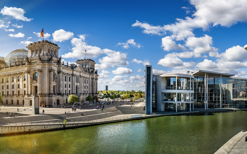 Panoramablick auf das Regierungsviertel - © frank peters - stock.adobe.com