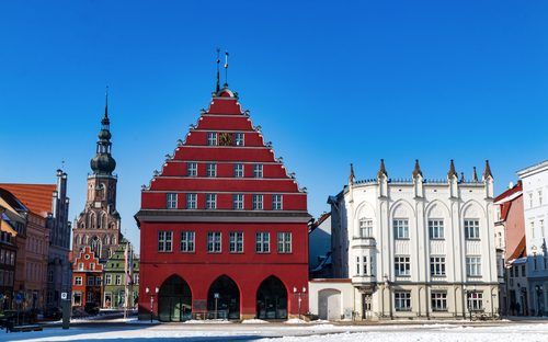 Greifswald - Marktplatz - ©Uwe Kantz - stock.adobe.com