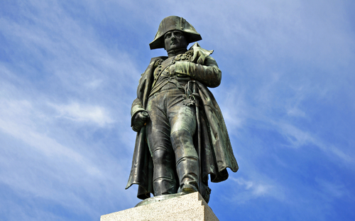 Napoleon-Denkmal - © ahornfoto - stock.adobe.com