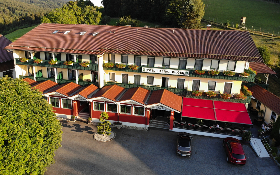 Hotel-Gasthof Dilger - Außenansicht