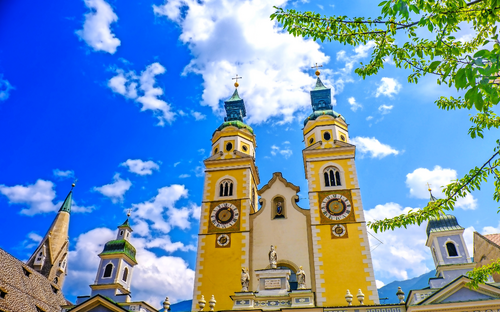 Brixen - Dom - © Luca Lorenzelli - stock.adobe.com
