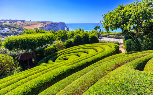 Étretat - Gärten - © SCStock - stock.adobe.com