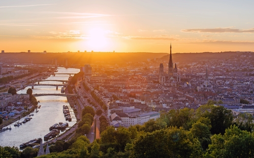 Rouen - Panorama - © aliaumesouchier - stock.adobe.com
