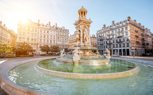 Lyon - Brunnen - © rh2010 - stock.adobe.com