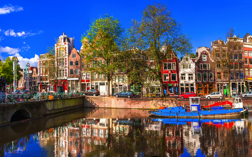 Amsterdam - Grachten - © Freesurf - stock.adobe.com