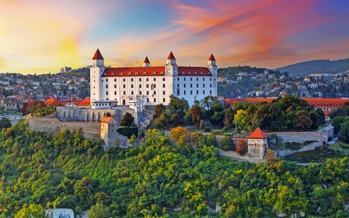 Bratislava - Burg - © TTstudio - stock.adobe.com