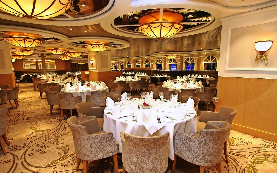 MS Artania - Restaurant