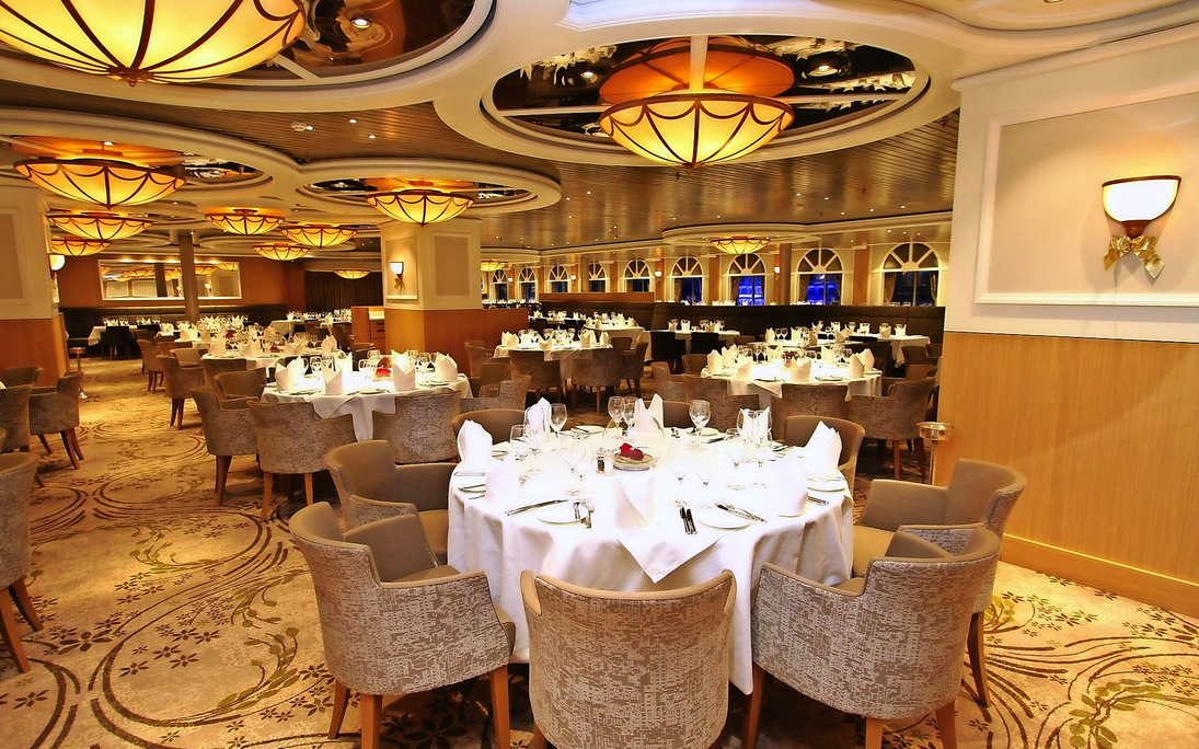 MS Artania - Restaurant