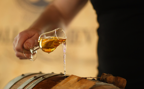Whiskeyverkostung - © alexeymarchuk - stock.adobe.com