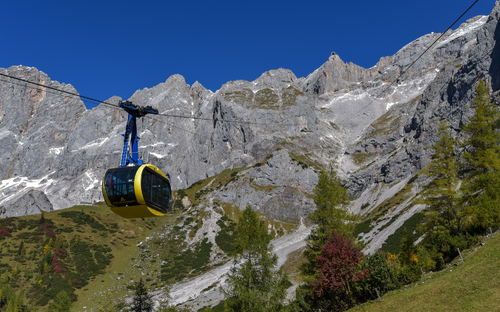 Dachstein - Gondel - © Henry Czauderna - stock.adobe.com