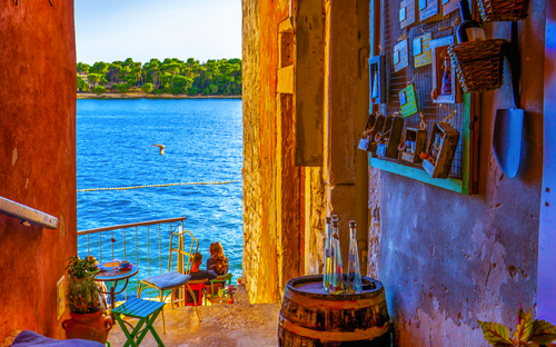 Rovinj - Gasse - © Fokke - stock.adobe.com