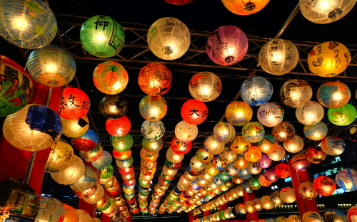 Lampions - © oyo - stock.adobe.com