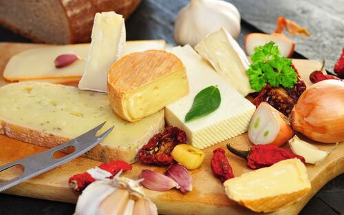 Französischer Käse - © photocrew - Fotolia