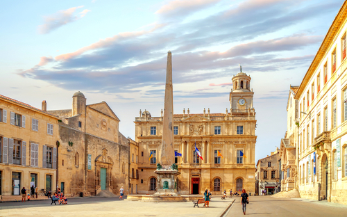 Arles - Altstadt - © Sina Ettmer - stock.adobe.com