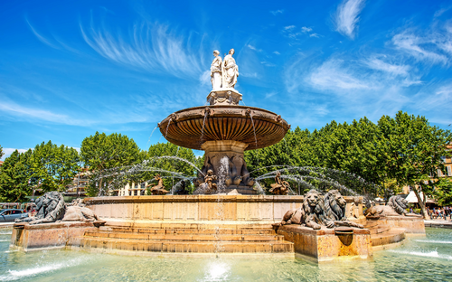 Aix-en-Provence - Fontain de la Rotonde - © rh2010 - Fotolia