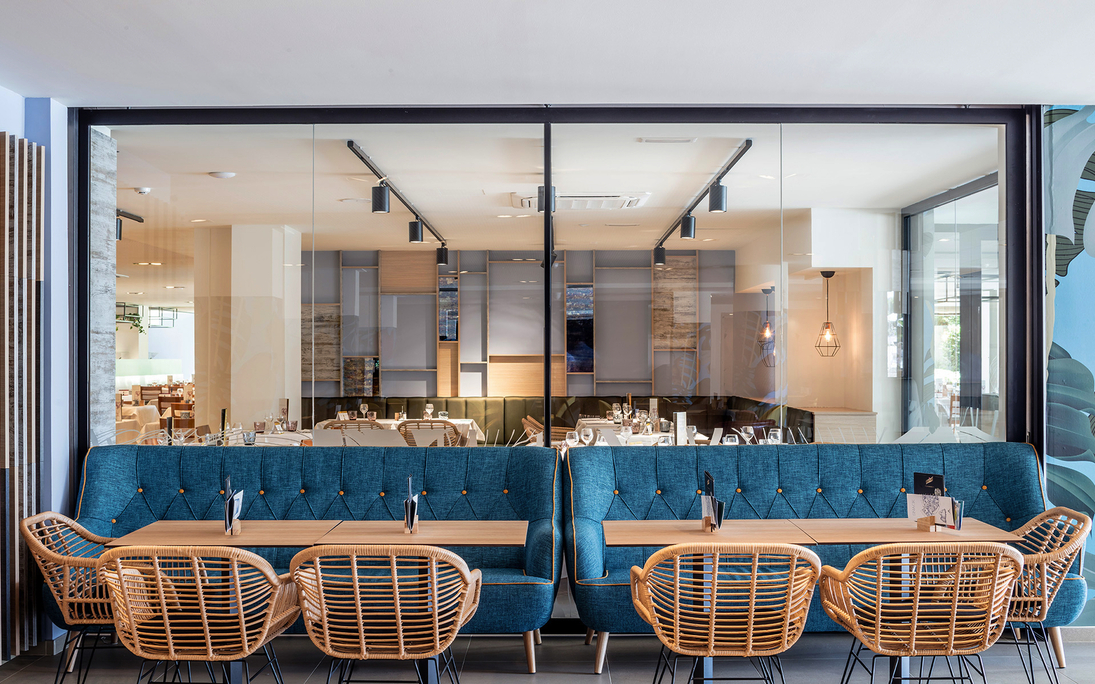 AQUA The Breeze & Spa