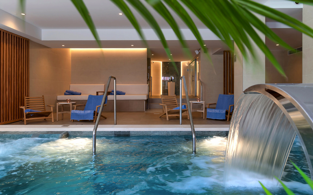 AQUA The Breeze & Spa