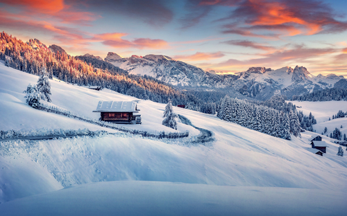 Winterpanorama Südtirol - © Andrew Mayovskyy - stock.adobe.com