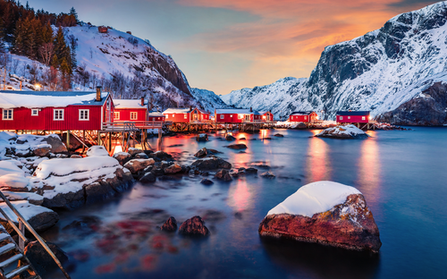 Winterliche Lofoten - © Andrew Mayovskyy - stock.adobe.com