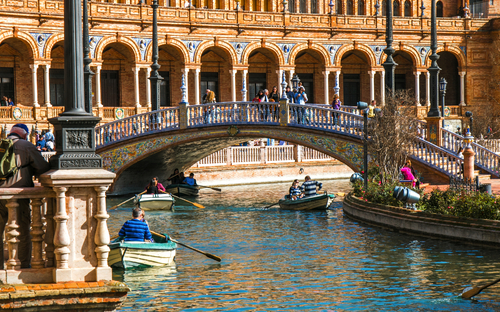 Sevilla - Plaza de España - ©JOSE MARIA BENITEZ - stock.adobe.com