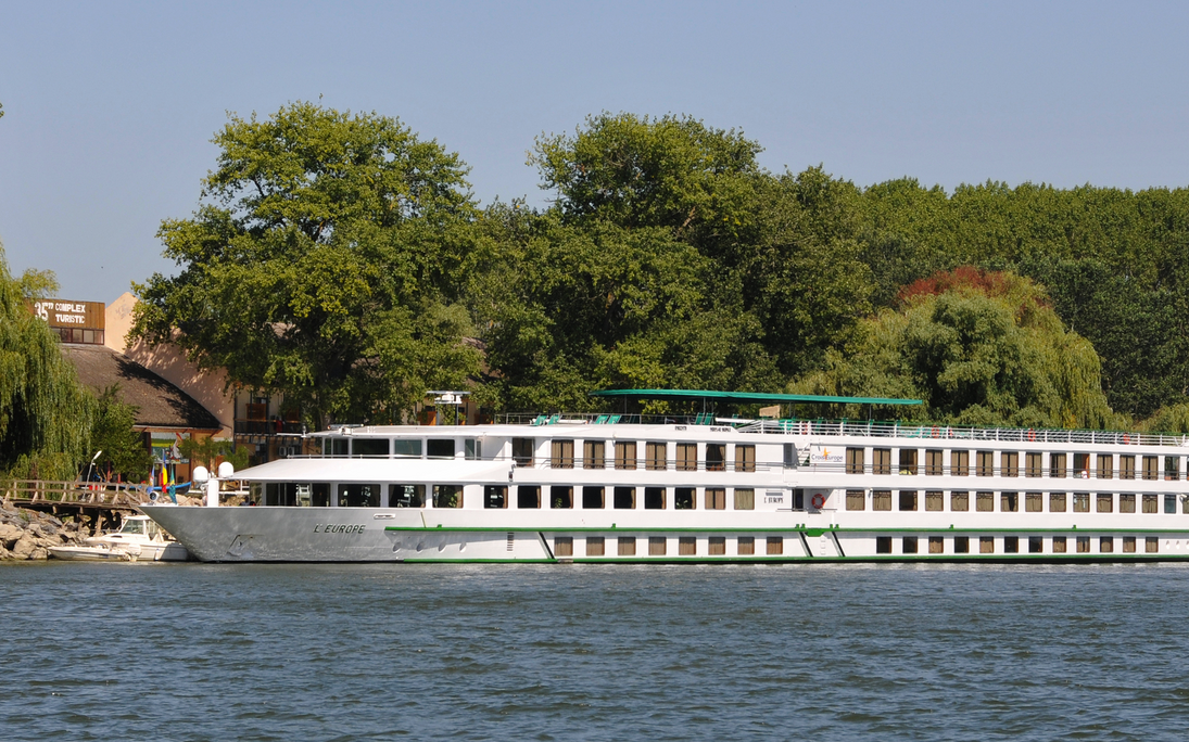 MS L´Europe - Aussenansicht - Goetzinger