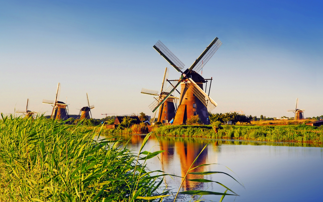 Windmühlen Holland - © dzain - Fotolia