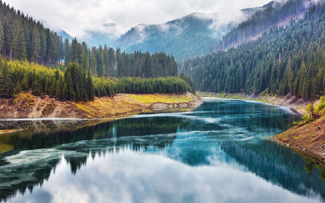 See Galbenu in Rumänien - © xalanx - Fotolia