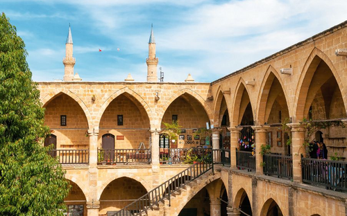 Nikosia -Karawanserei Büyük Han - © kirill_µ - Fotolia