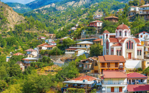 Dorf im Troodos-Gebirge - © kirill_makarov - Fotolia